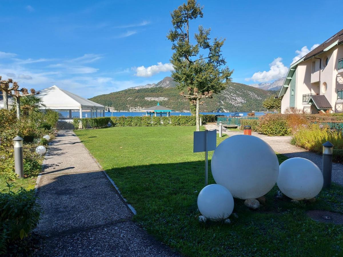 Studio Les Pieds Dans L'Eau Au Bord Du Lac D'Annecy Duingt Buitenkant foto